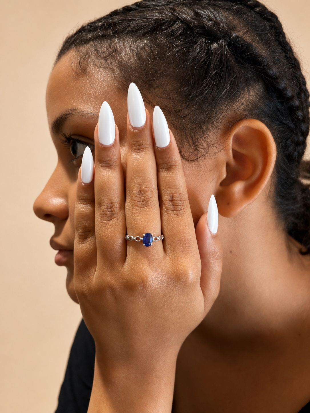 925 sterling silver solitaire ring with an oval sapphire