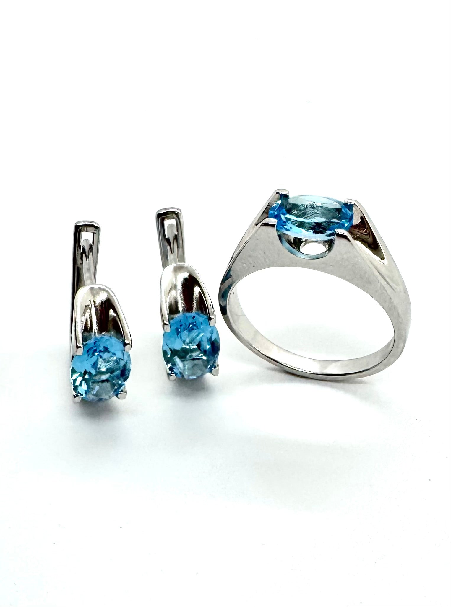 Conjunto Tofo – Prata de Lei 925 com Topázio Azul