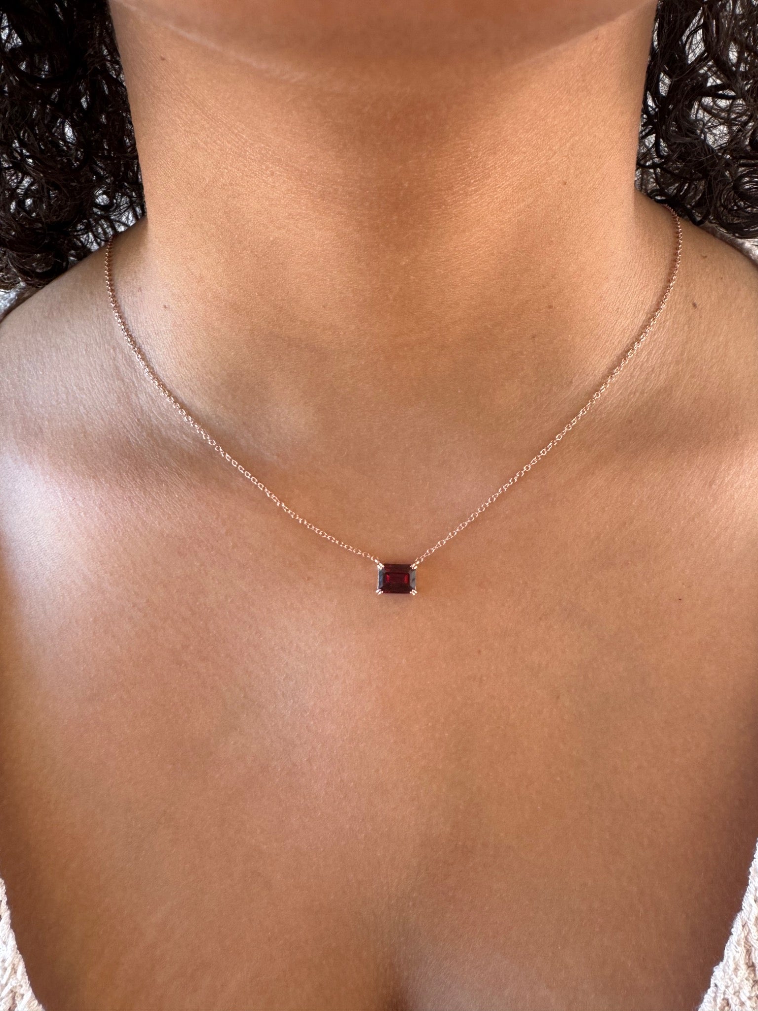 925 rose gold silver necklace with emerald-shaped garnets