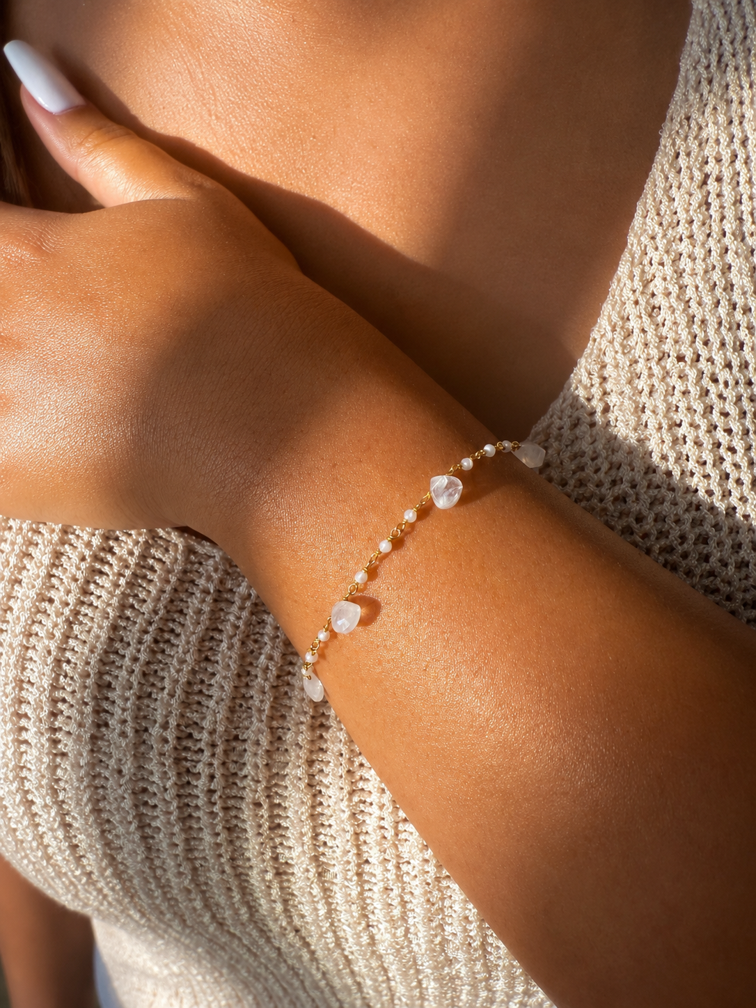 925 gold-plated silver bracelet with moonstones