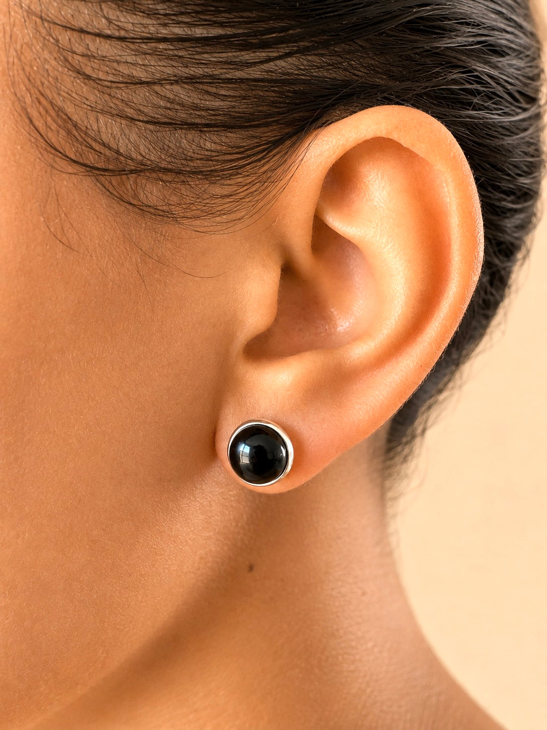 925 sterling silver earrings with black spinel round cabochons