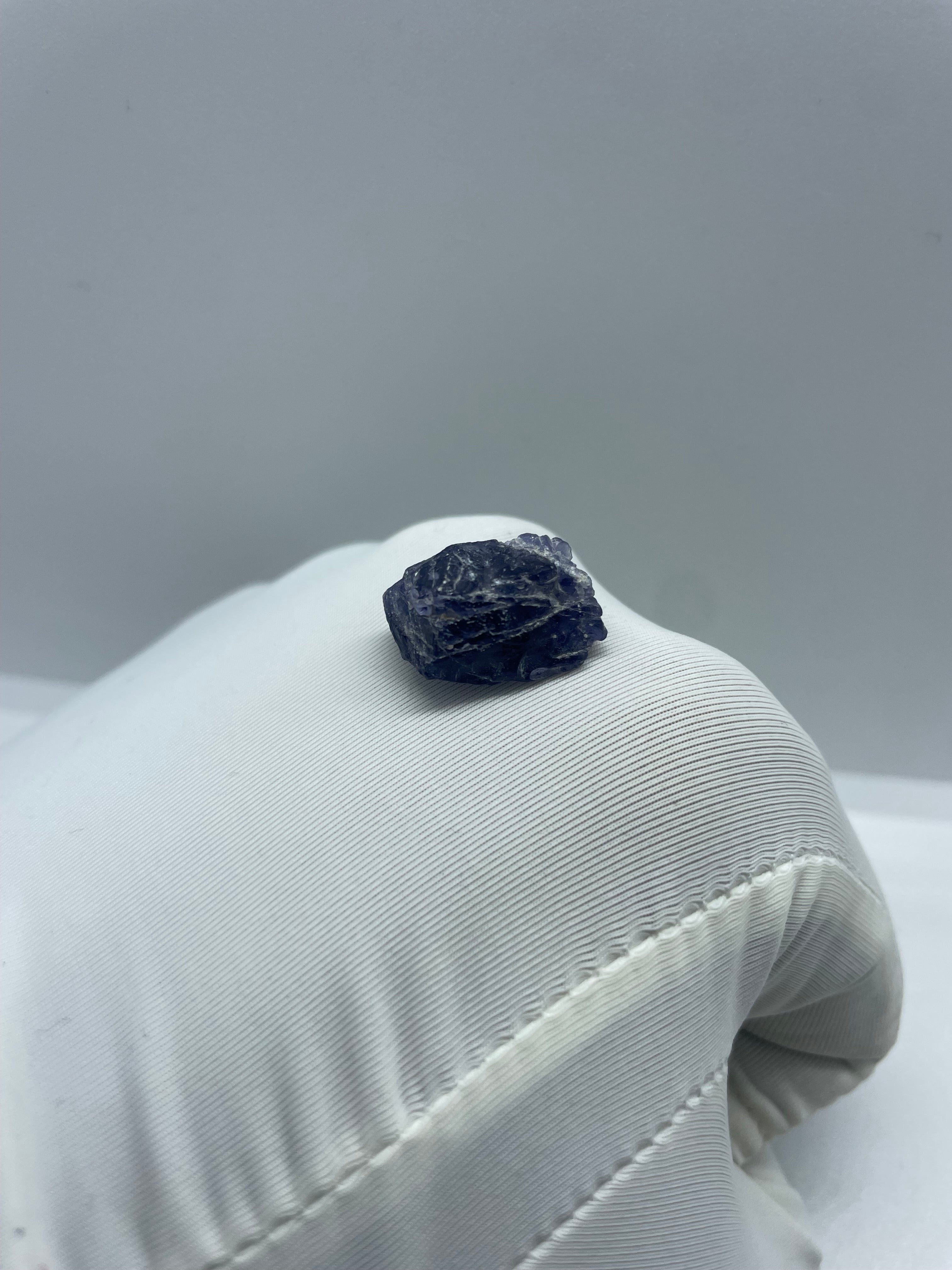 Maria Ruby Iolite - Ref:8 – Maria Ruby