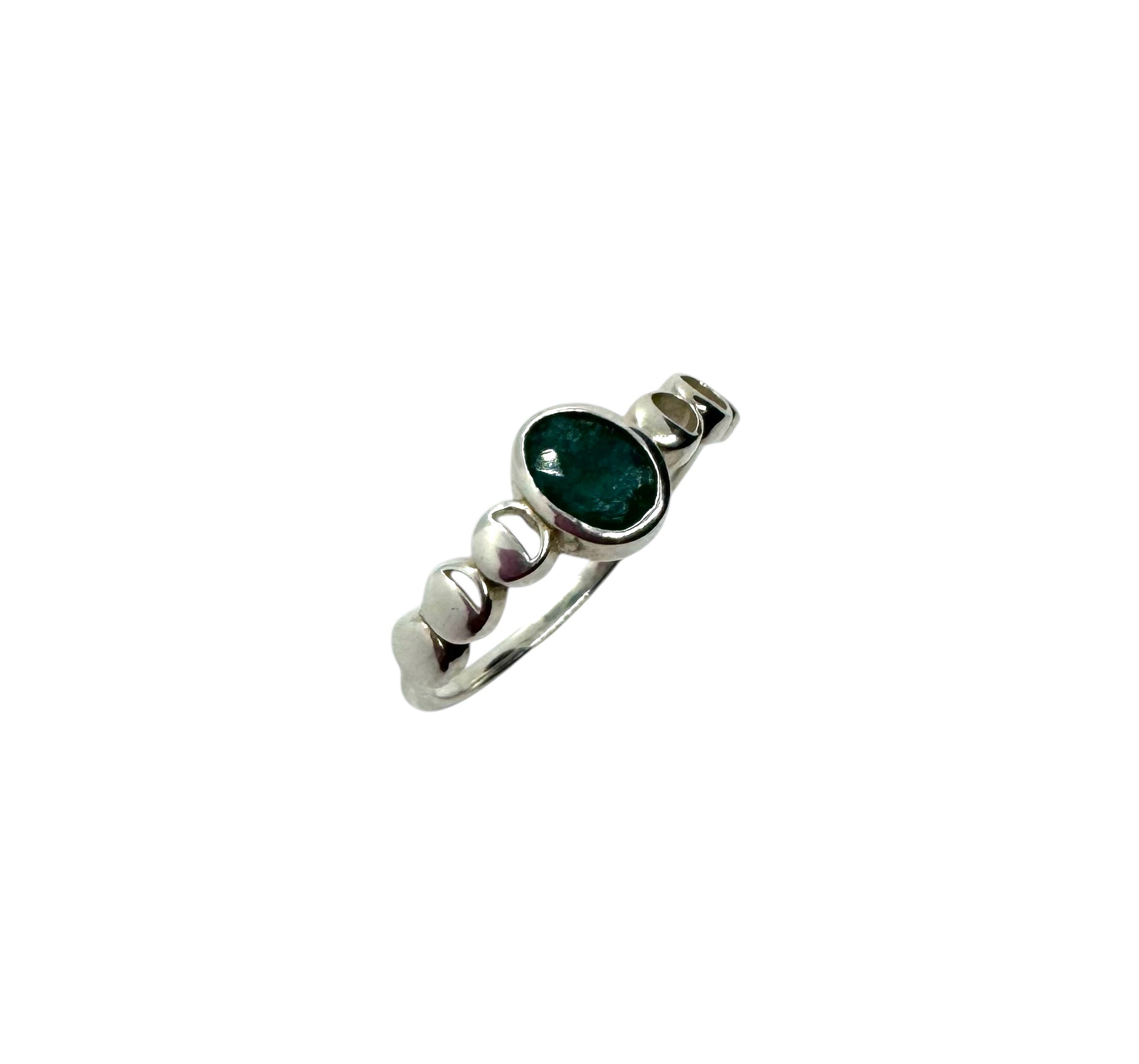 Anel Fases da Lua com Esmeralda Cabochão | Prata de Lei