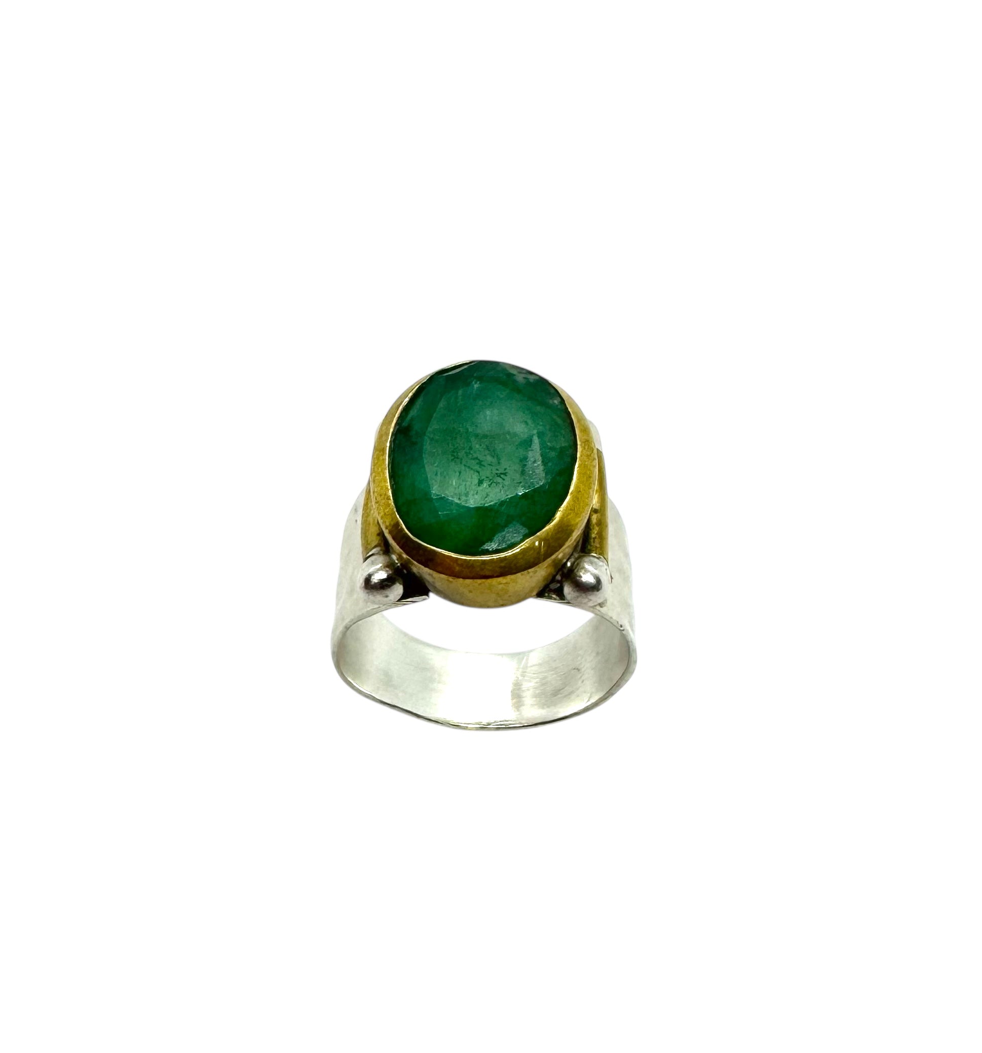 Anel Cabochão de Esmeralda | Prata de Lei e Latão Banhado a Ouro