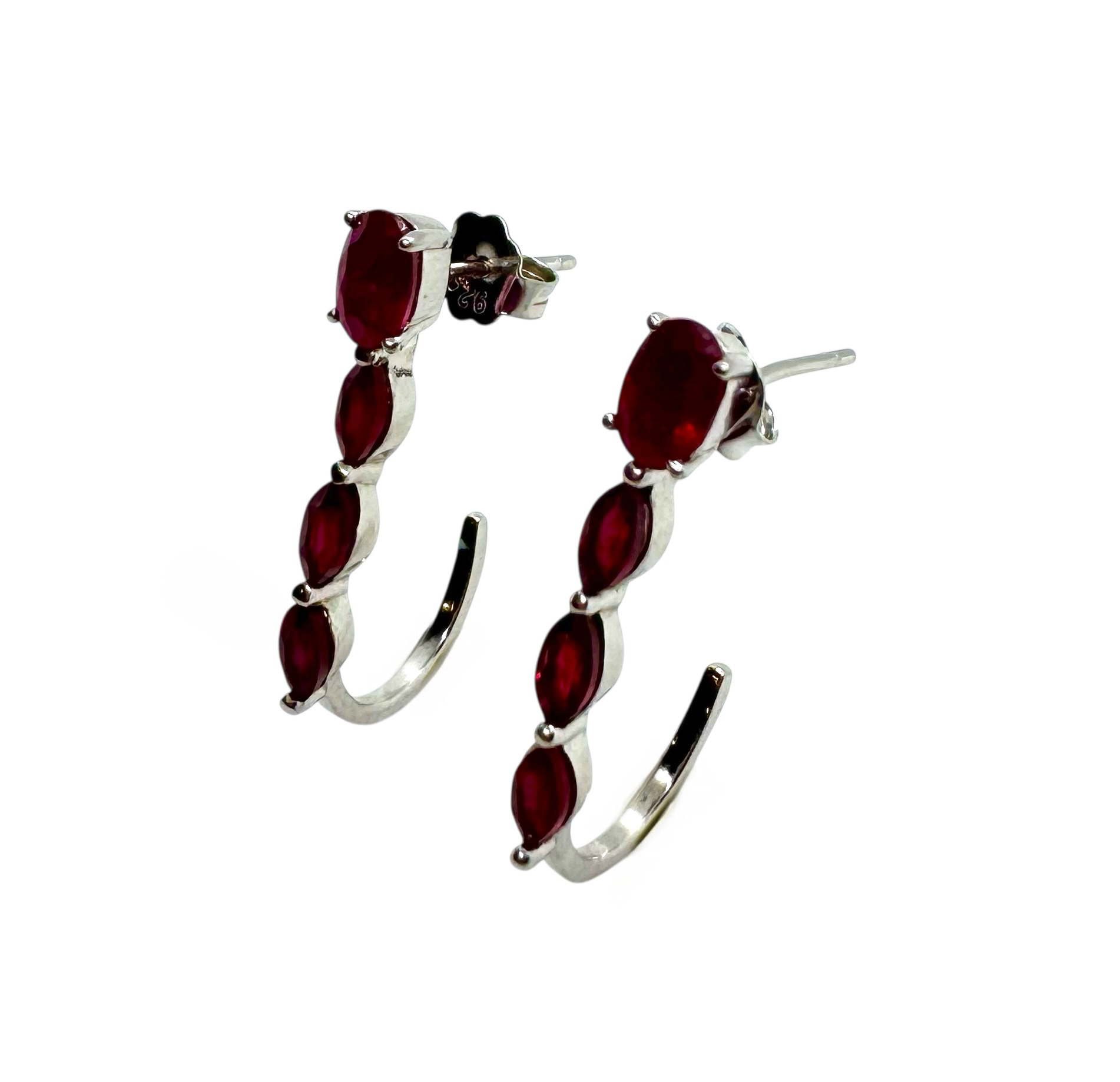 Conjunto Ruby Majesty | Prata de Lei e Rubis Facetados
