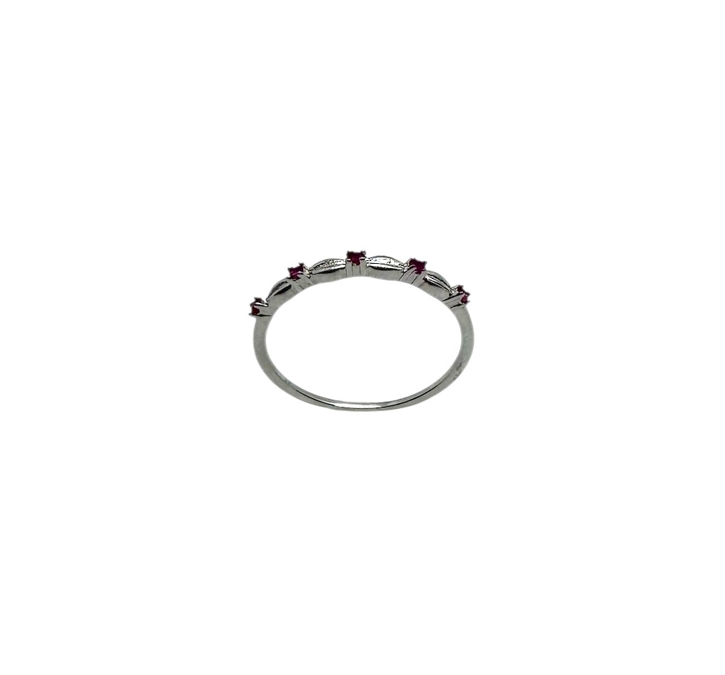 Anel Ruby Whisper | Prata de Lei e Rubis