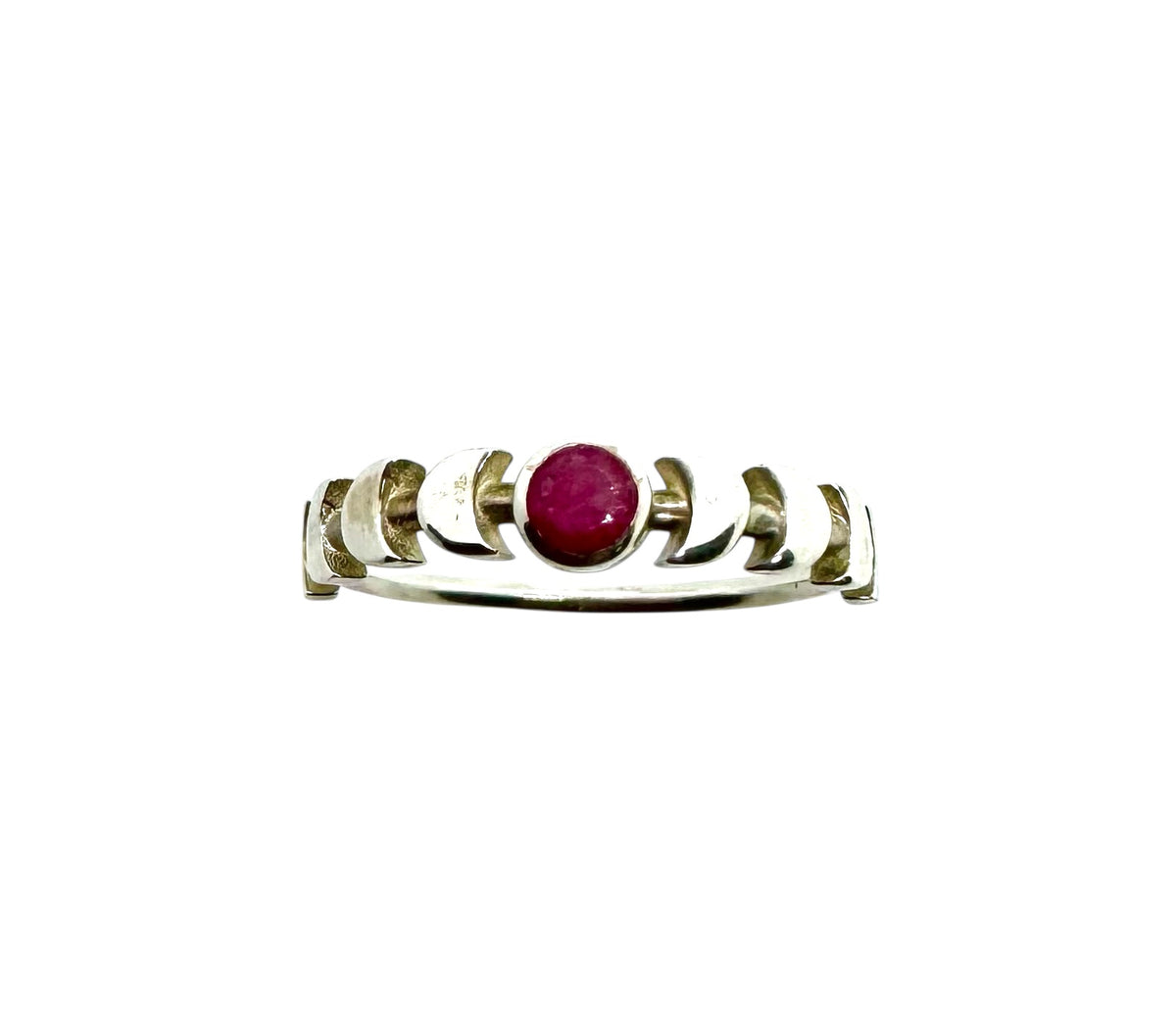 Ring – Maria Ruby