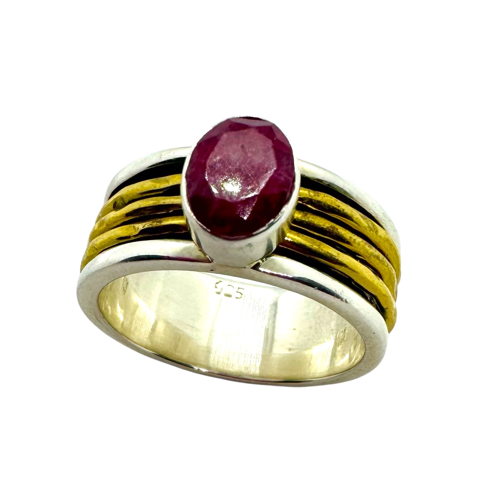 Anel oval rubi | Latão com acabamento dourado e rubi cabochão