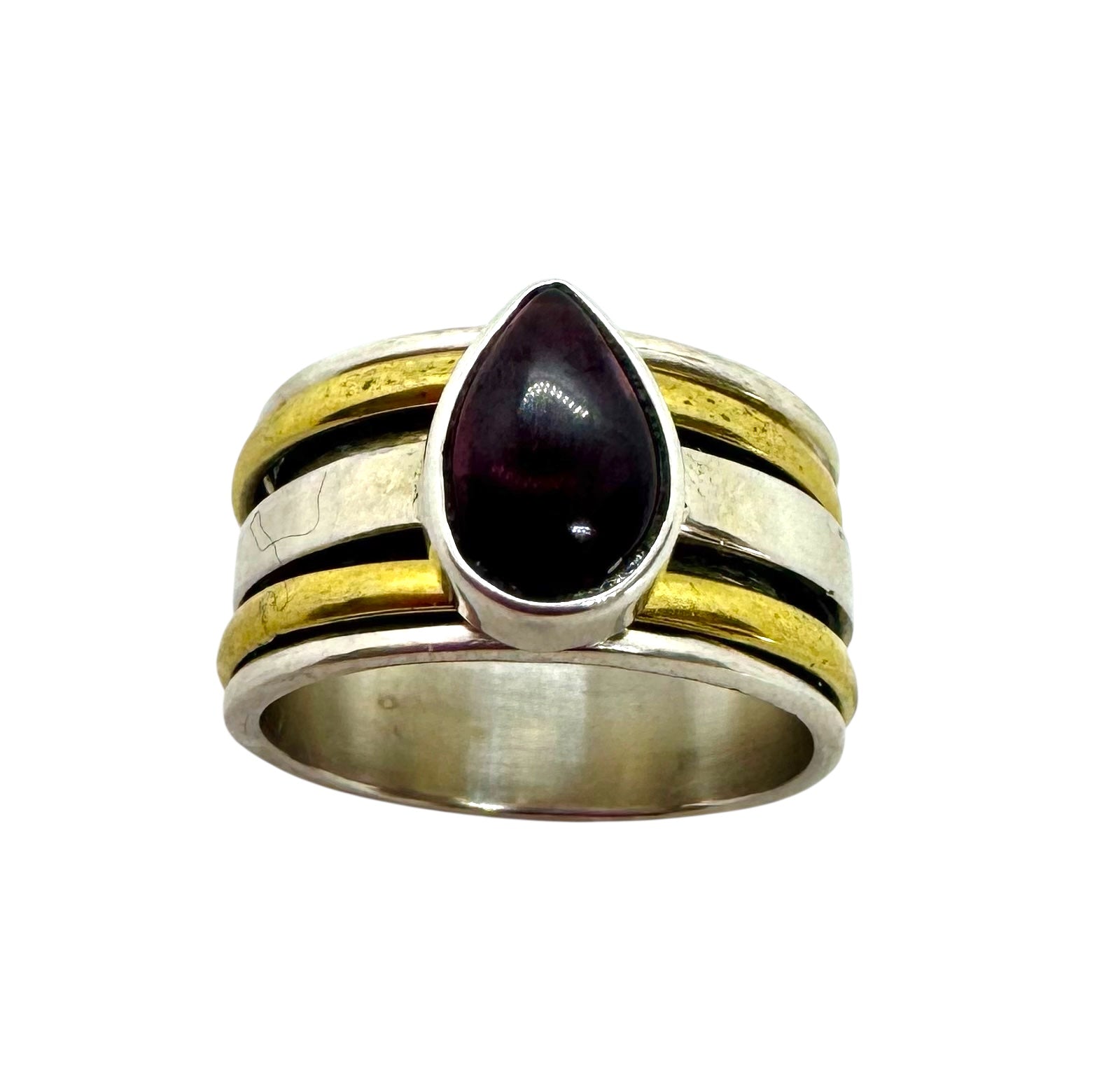 Anel Cabochão em Forma de Lágrima | Detalhes em Prata de Lei e Latão
