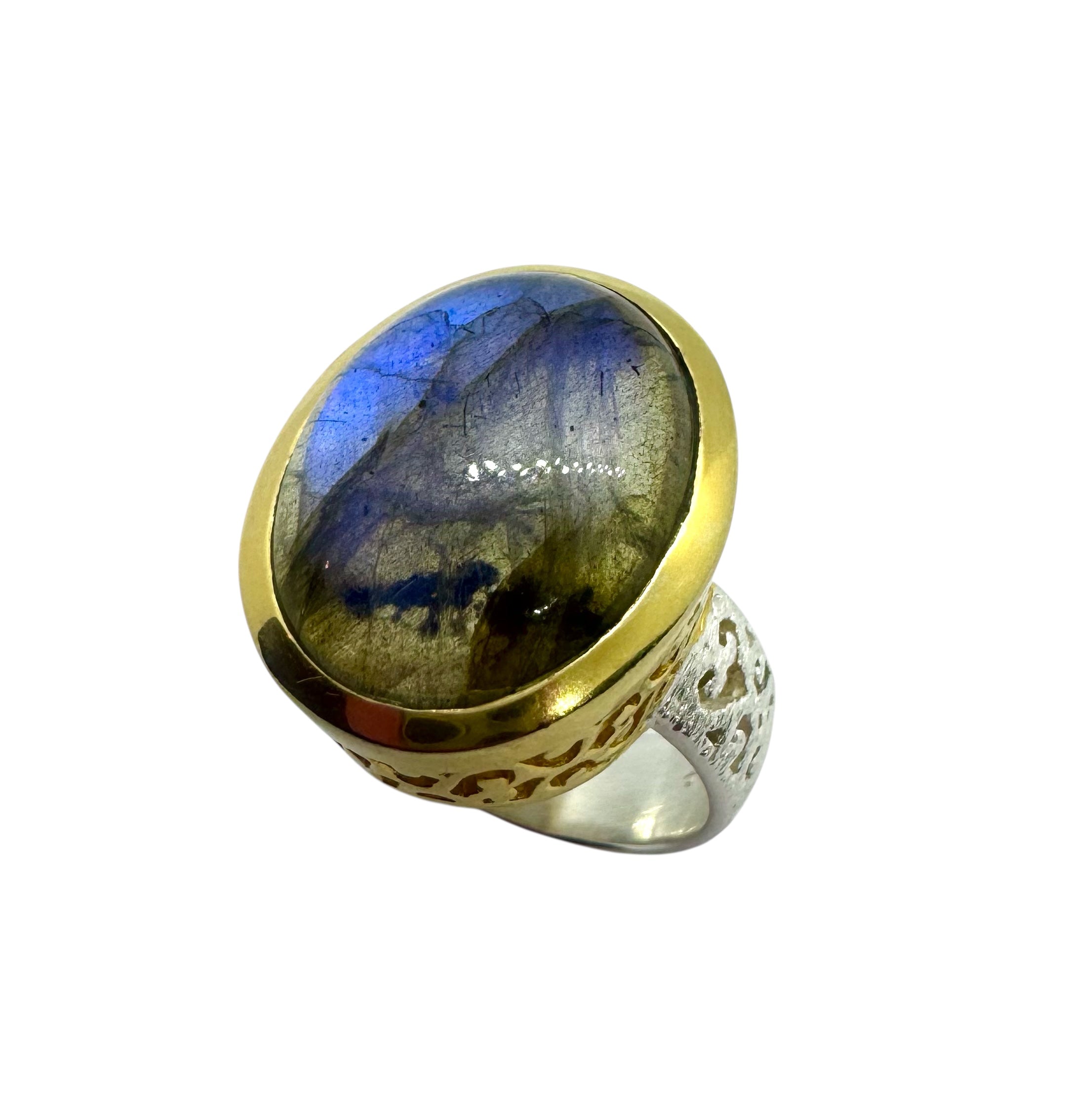 Anel Labradorite ousado com detalhes em prata dourada