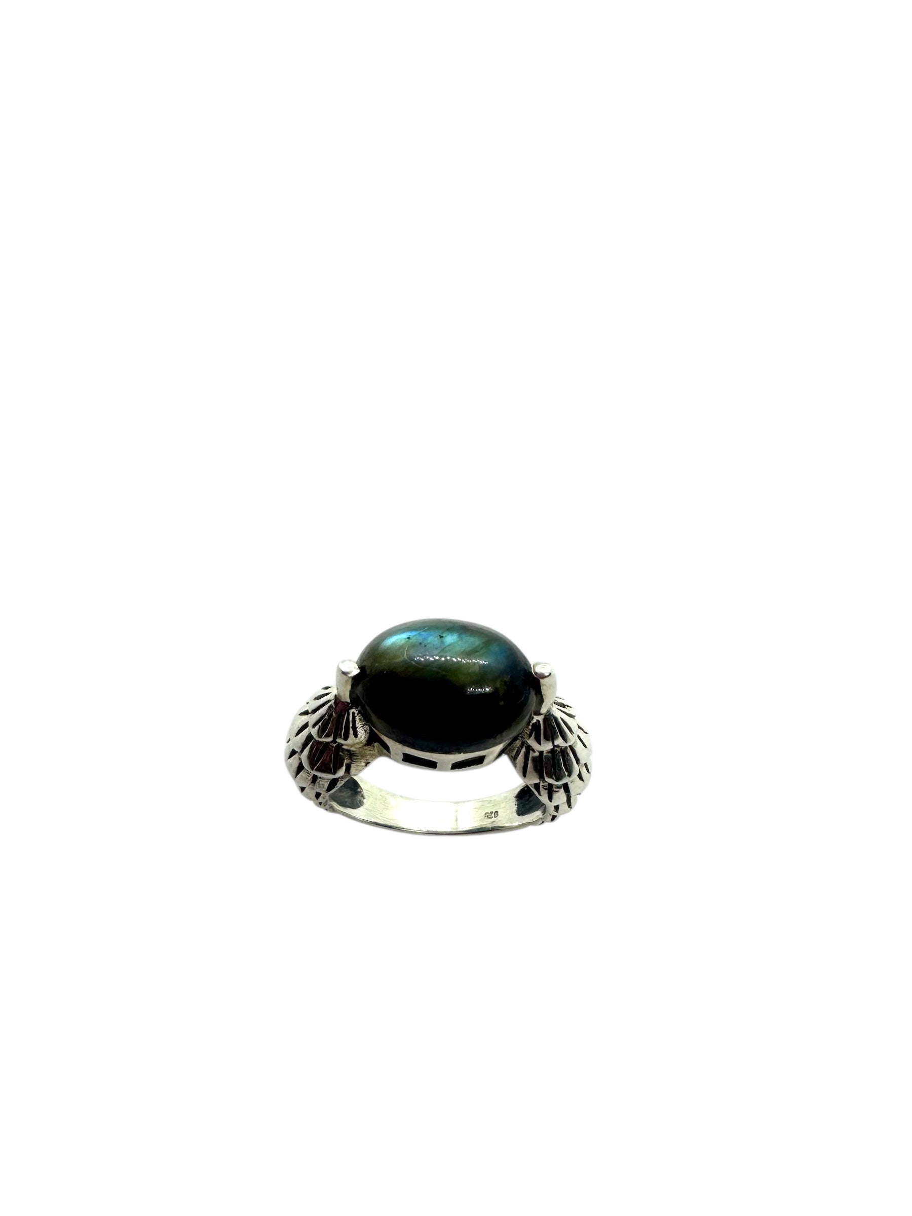 Anel Cabochão de Labradorite com Asas de Anjo