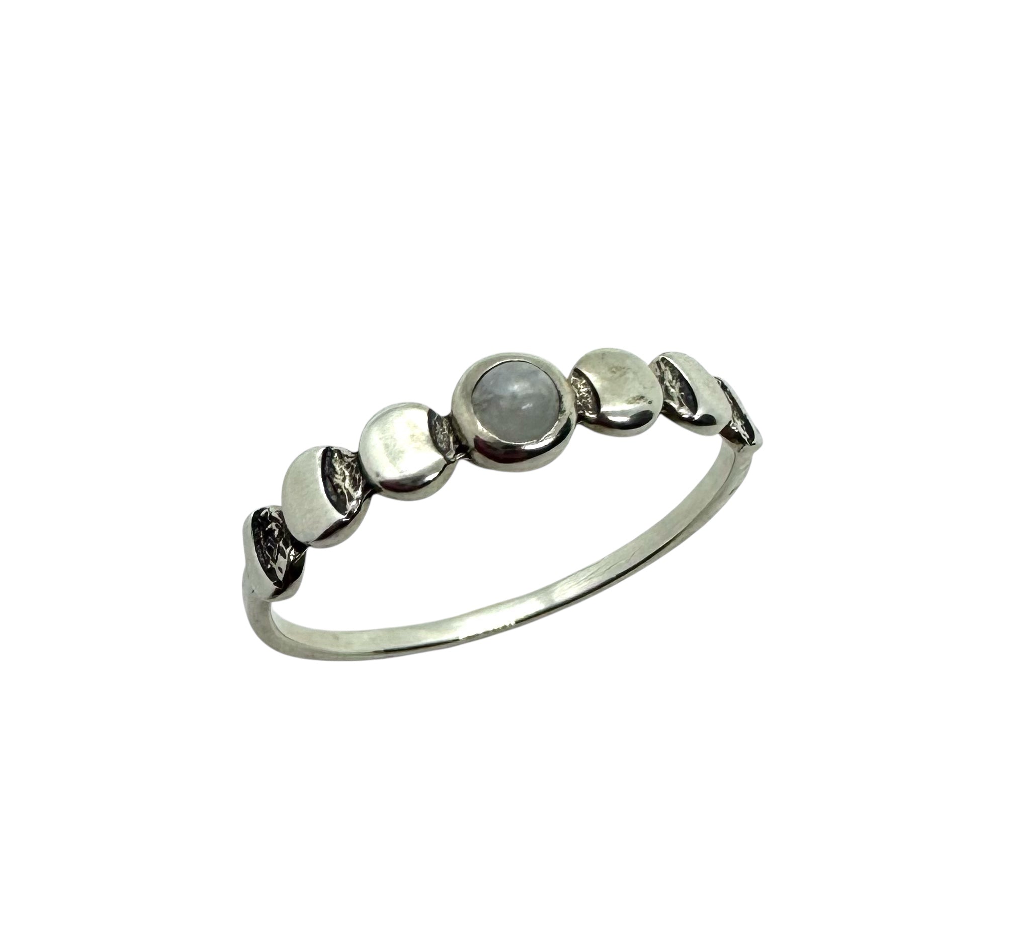 Anel de Pedra Cabochão com Fases da Lua