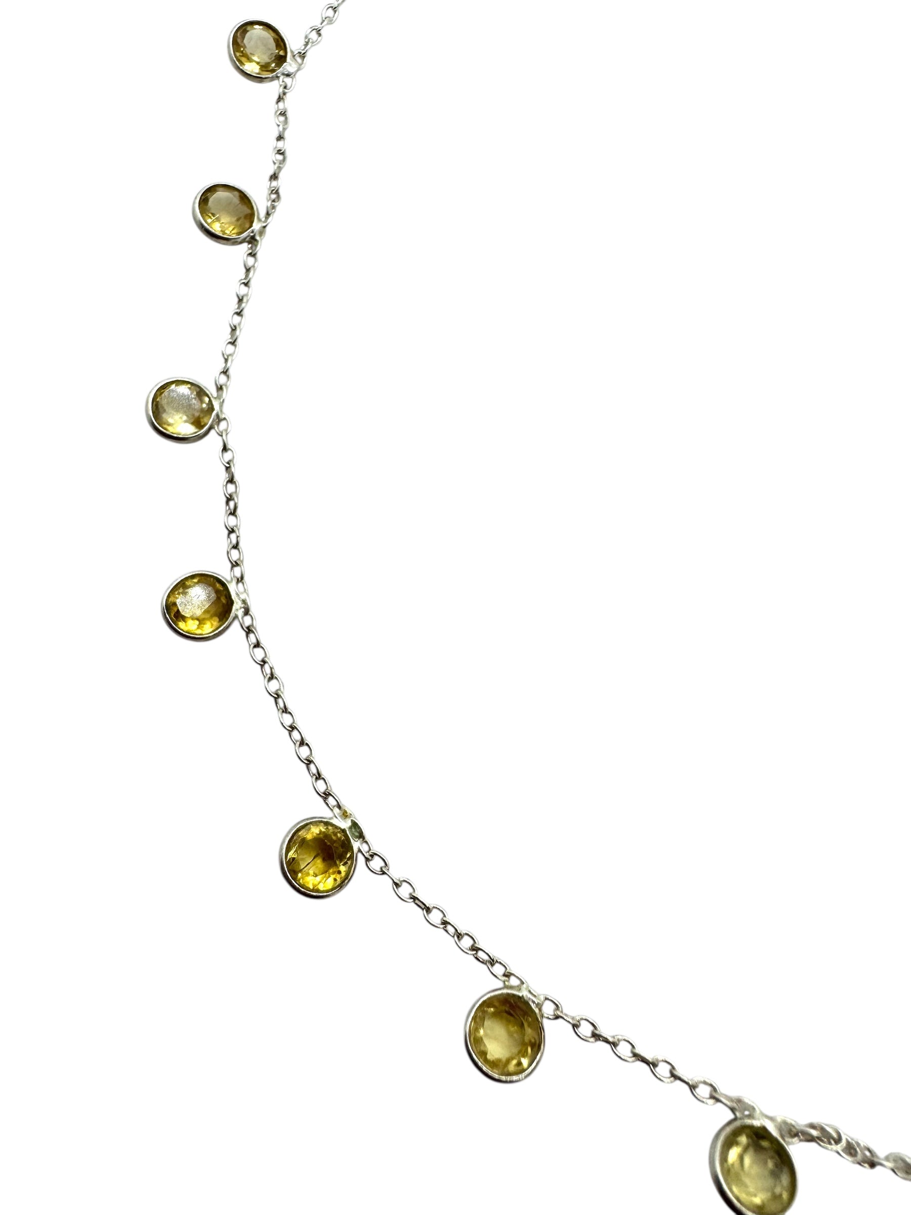 Colar em prata com várias citrinas lapidadas em diamante