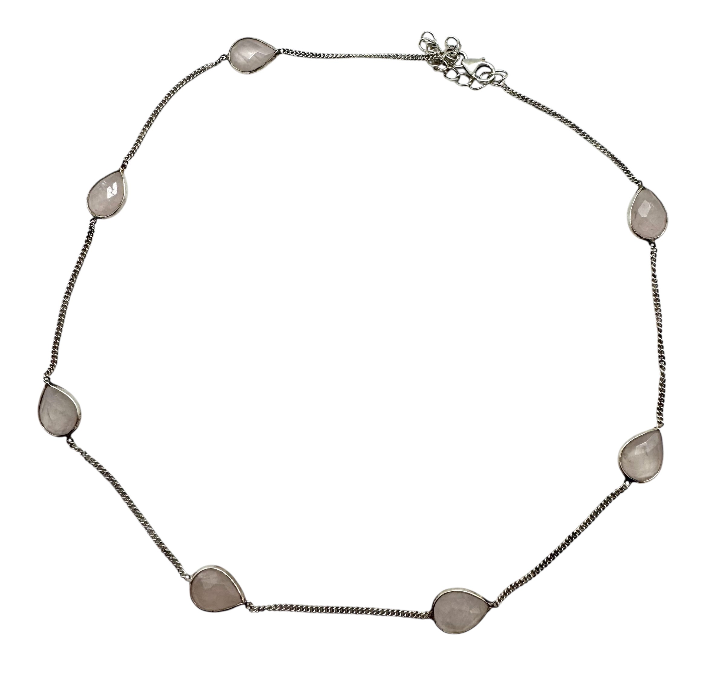 Colar Cabochão em Forma de Lágrima de Quartzo Rosa | Prata de Lei