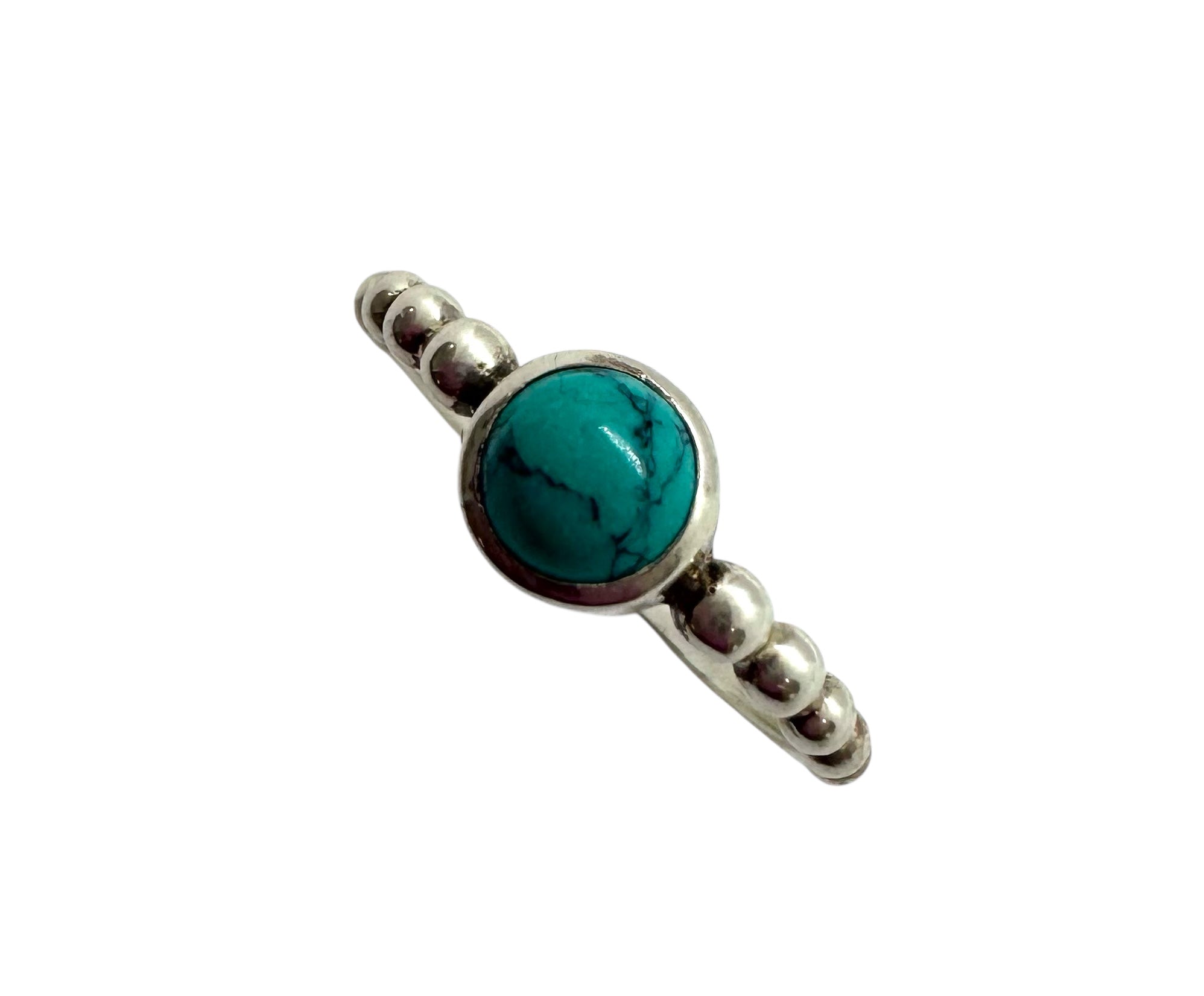 Anel Cabochão com Contas de Prata de Lei