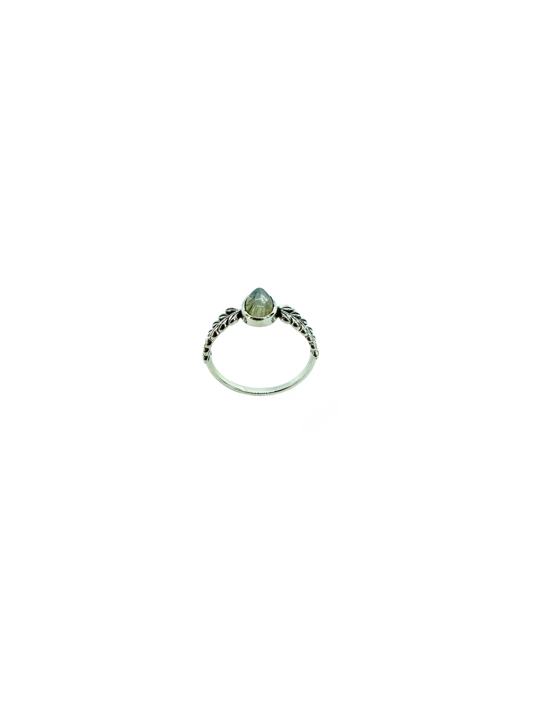 Anel Leaf Whisper – Cabochão de pedra da lua
