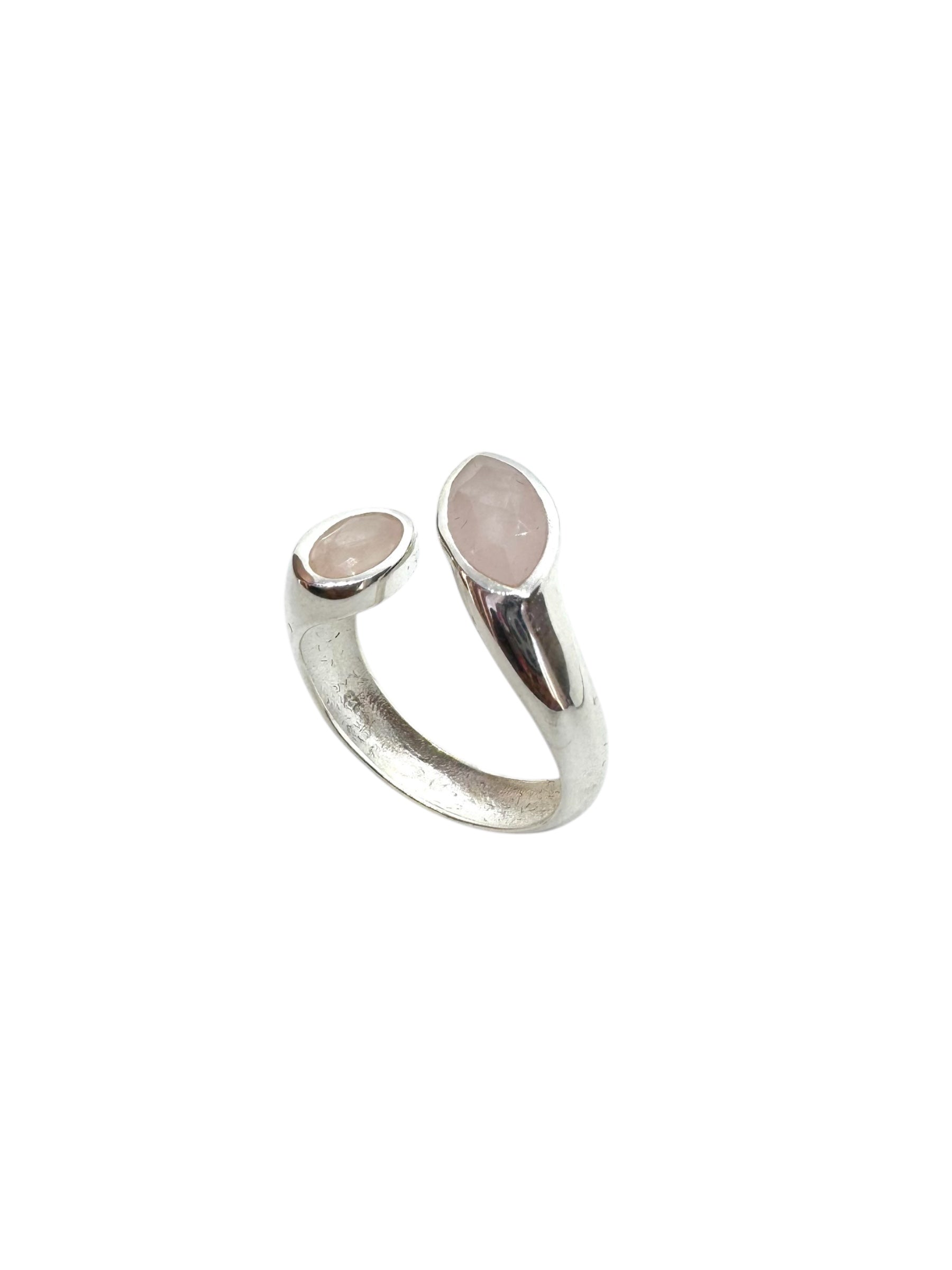Quartzo rosa facetado oval e marquise em prata de lei