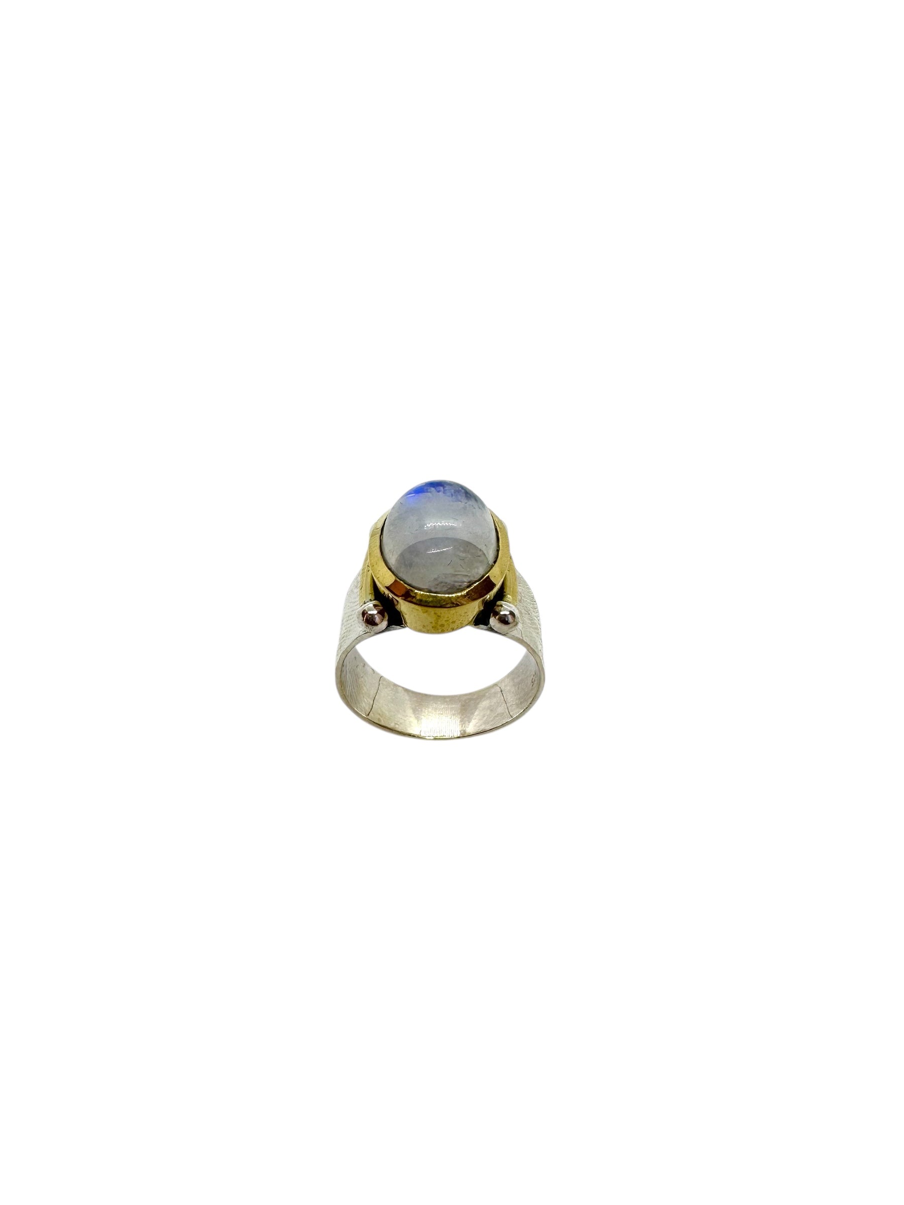 Anel Cabochão Oval Pedra da Lua