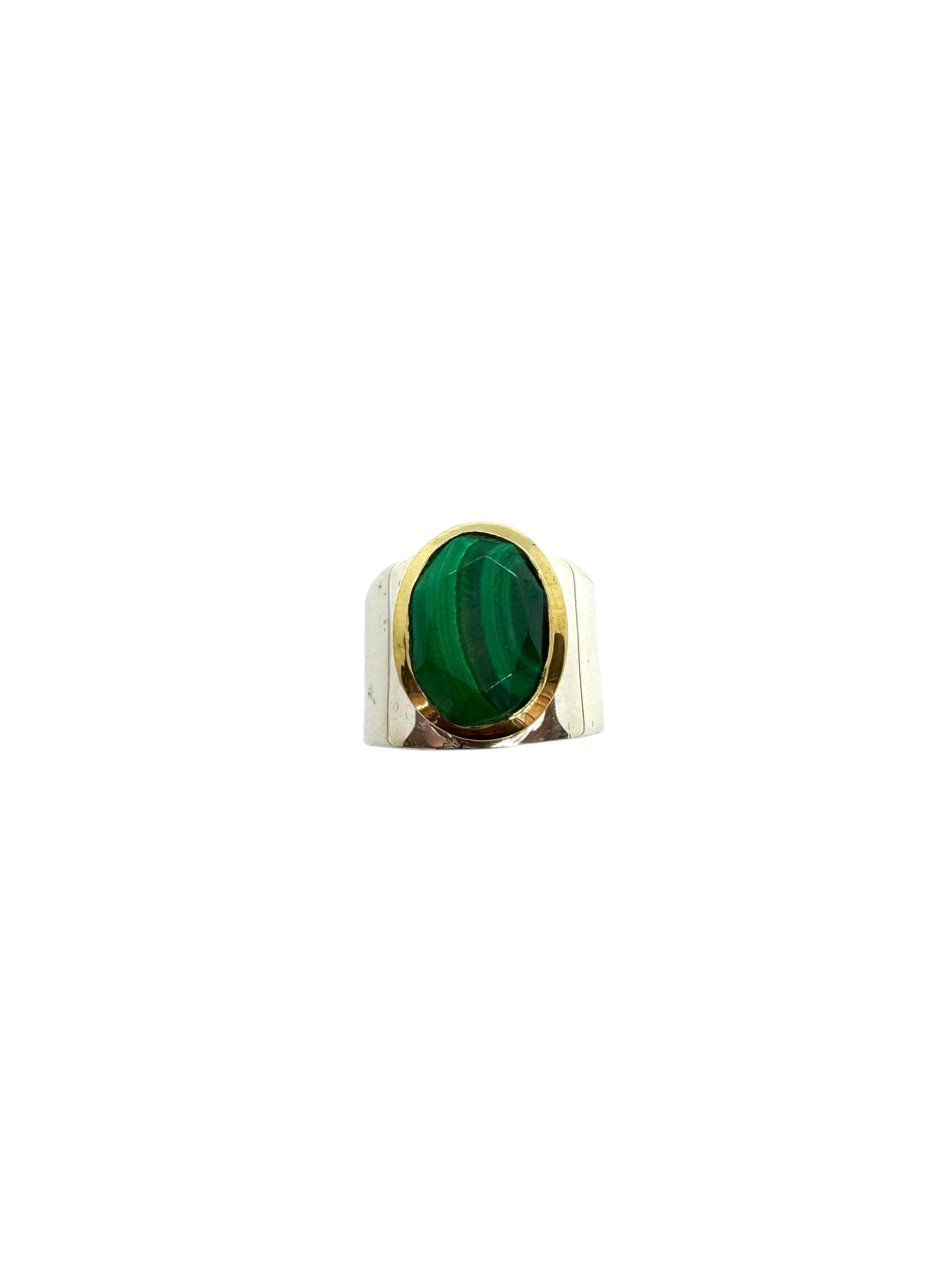 Anel Cabochão Oval Malaquite
