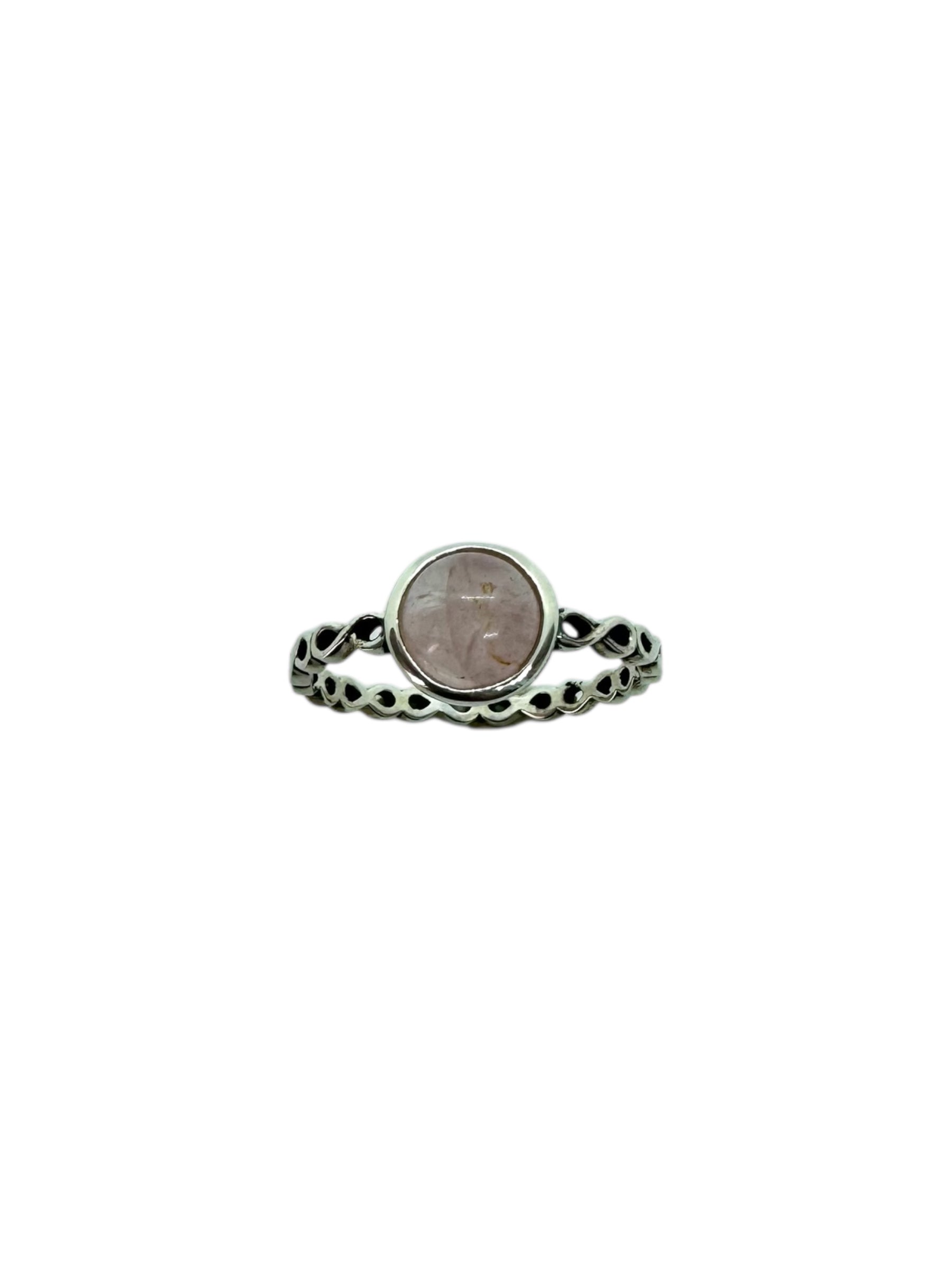 Anel Cabochão de Quartzo Rosa em Prata