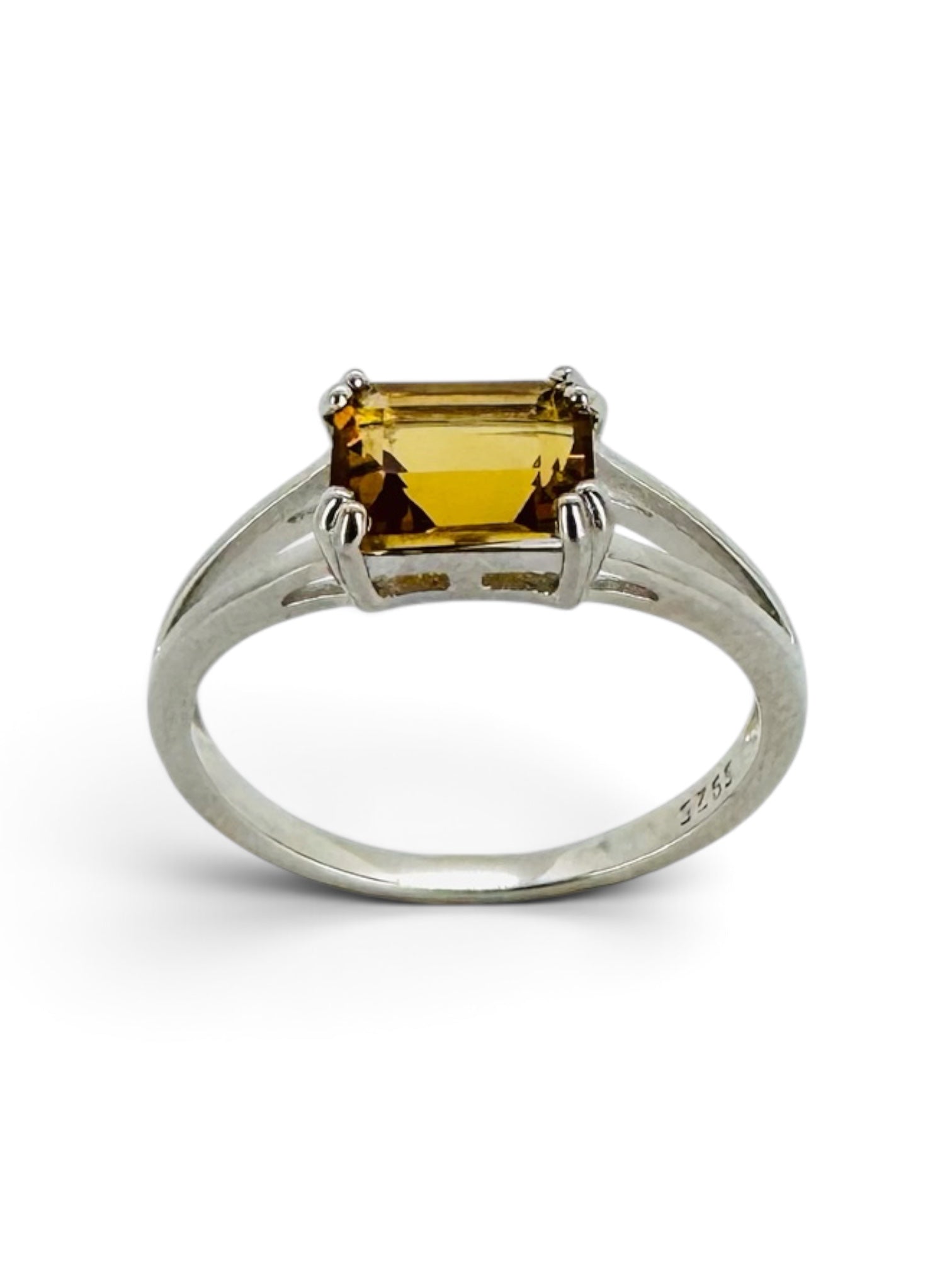 925 sterling silver ring with a citrine rectangle