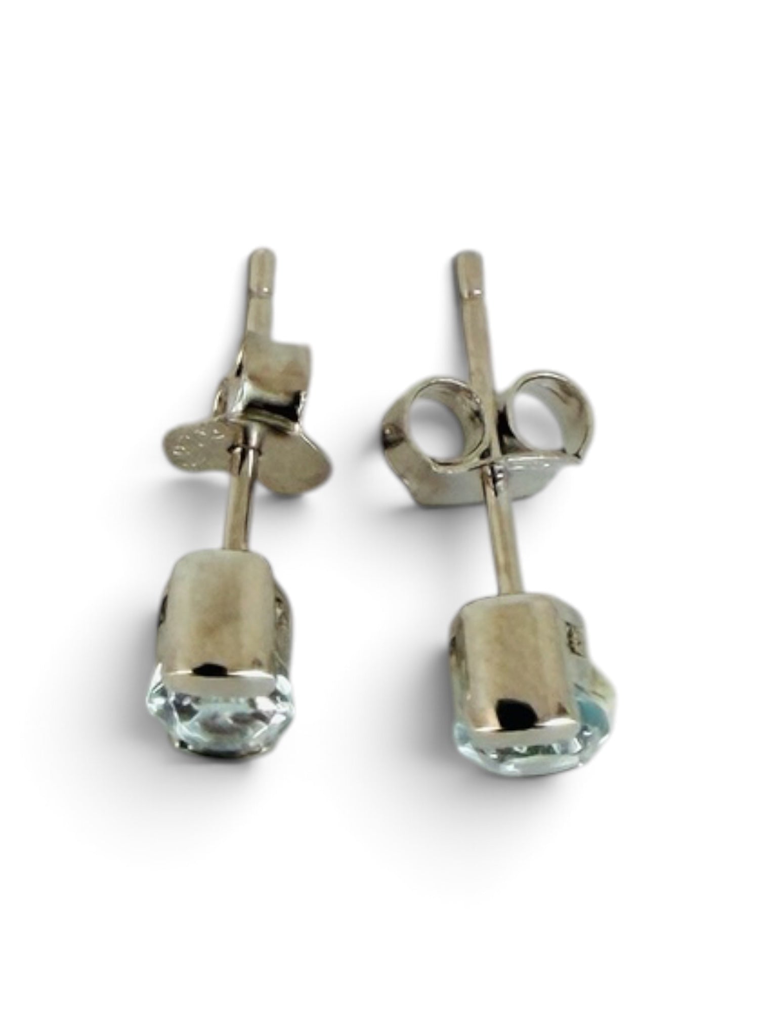 925 sterling silver earrings with oval blue topaz