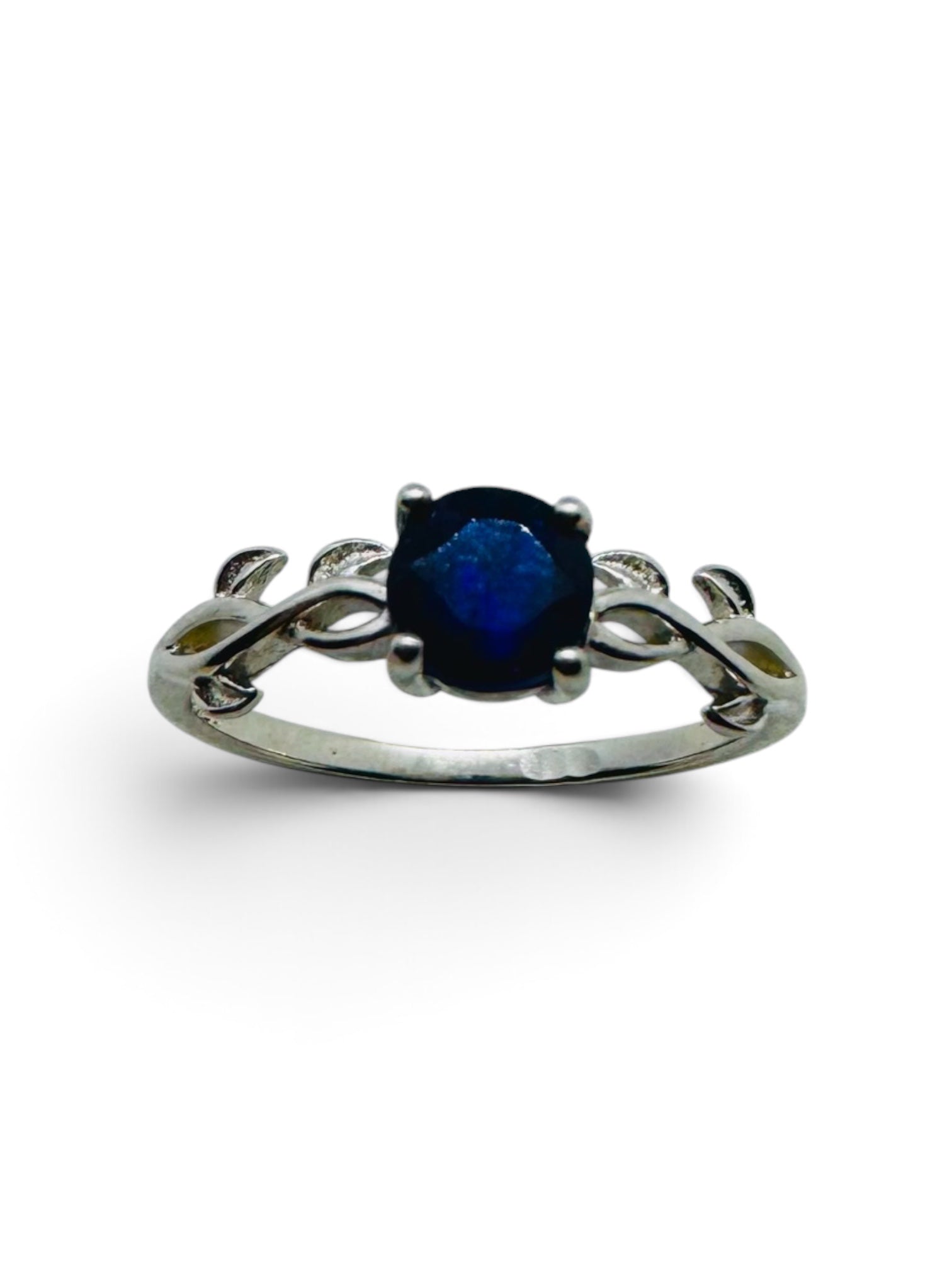 925 sterling silver solitaire ring with a round sapphire.