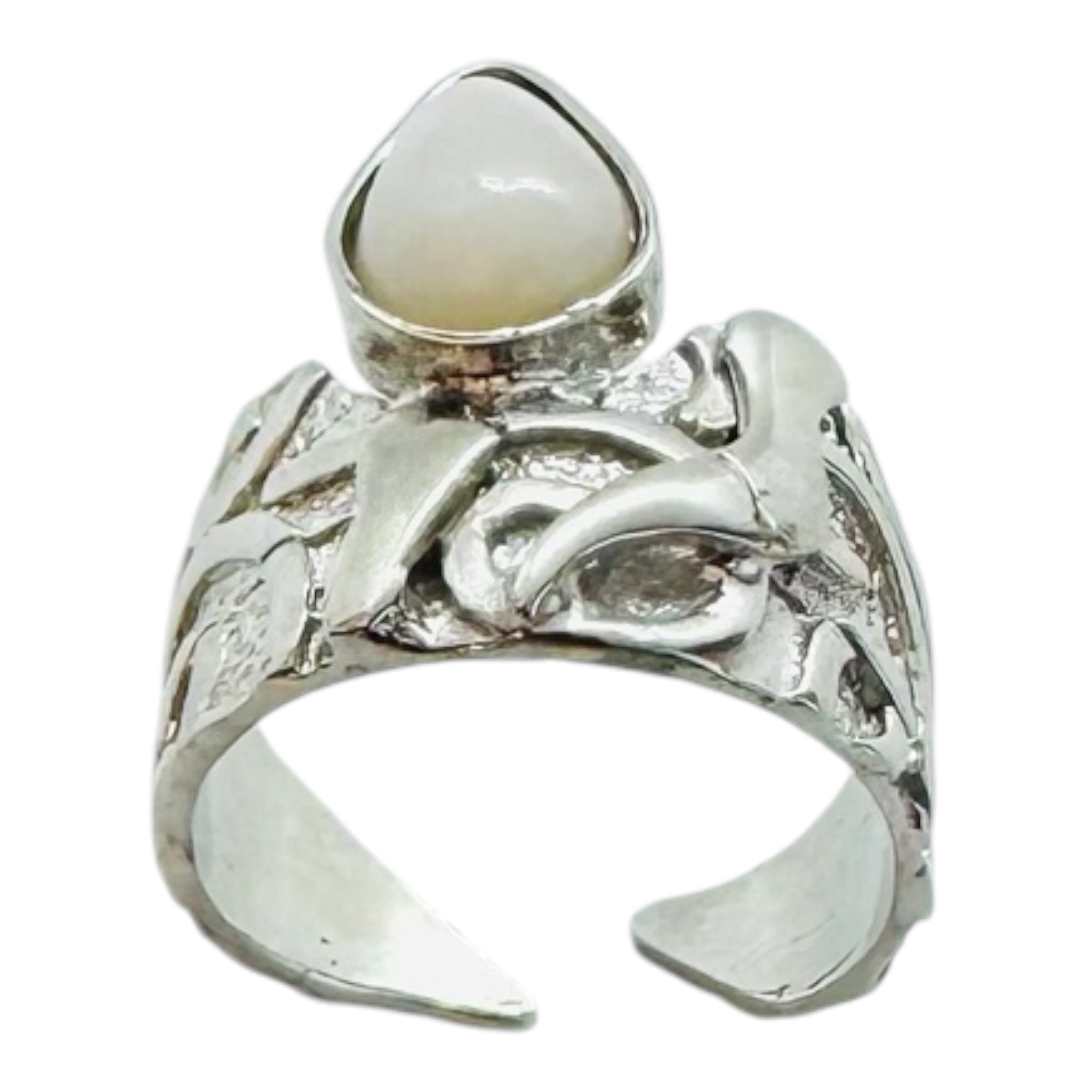 925 sterling silver ring with teardrop opal
