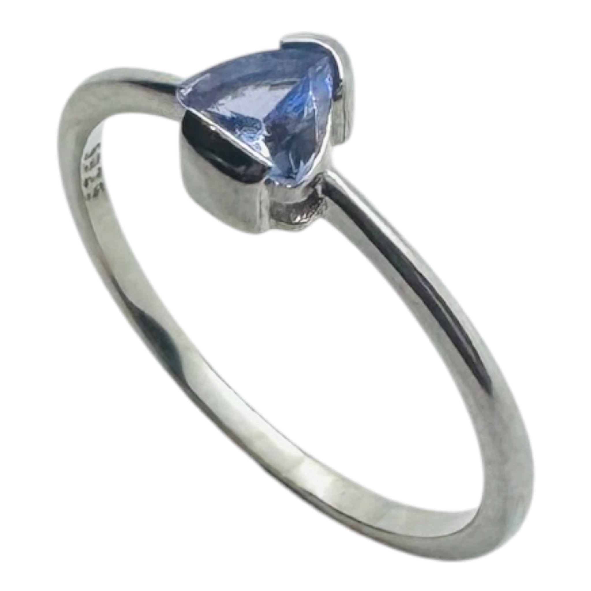 925 sterling silver ring with teardrop tanzanites